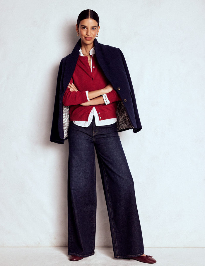 Eva Cashmere Crew Cardigan Red Liquorice