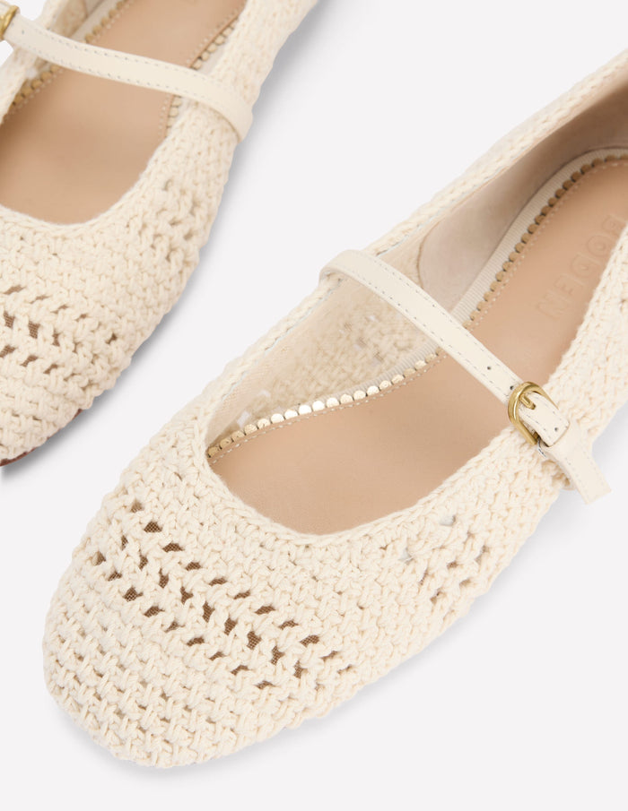 Crochet Mary Jane Flats Ecru