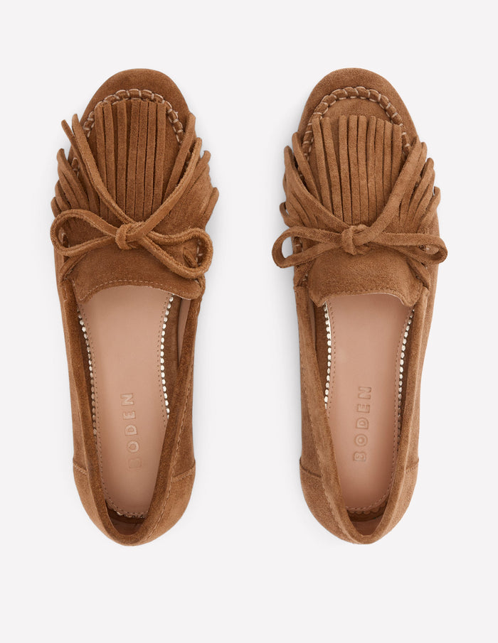 Soft Tassel Deck Shoes Tan