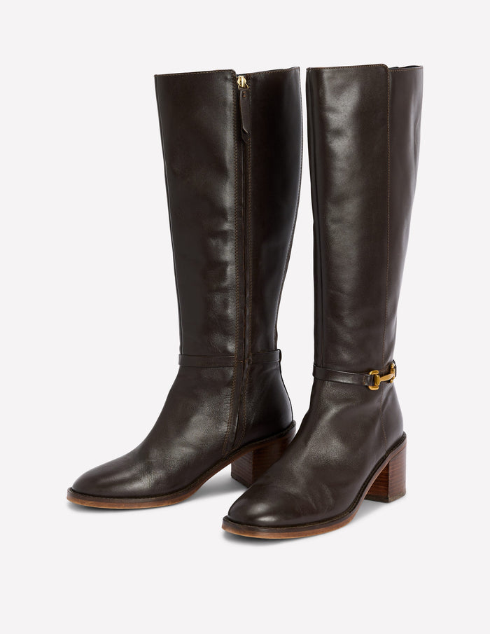 Iris Snaffle Heel Boot Chocolate