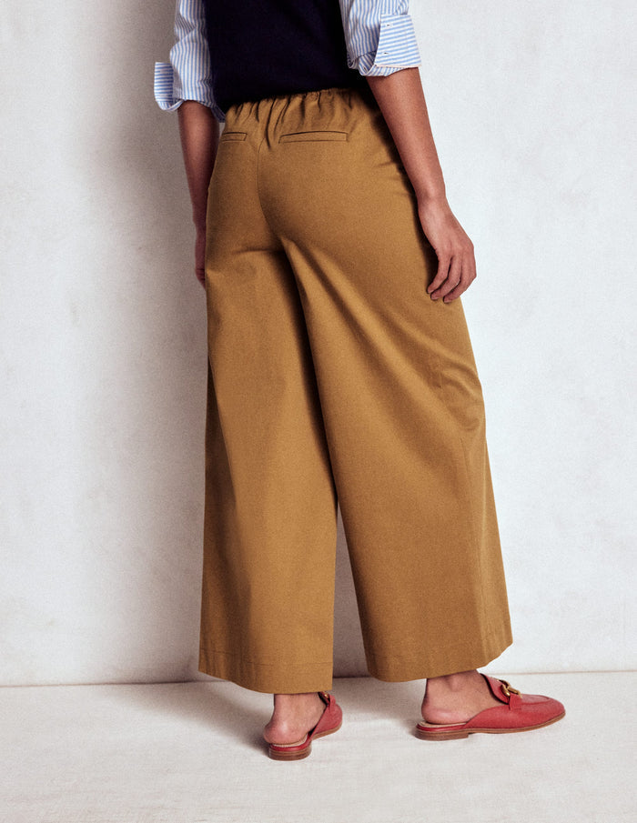Pull-on Cropped Pants Hazelnut Brown