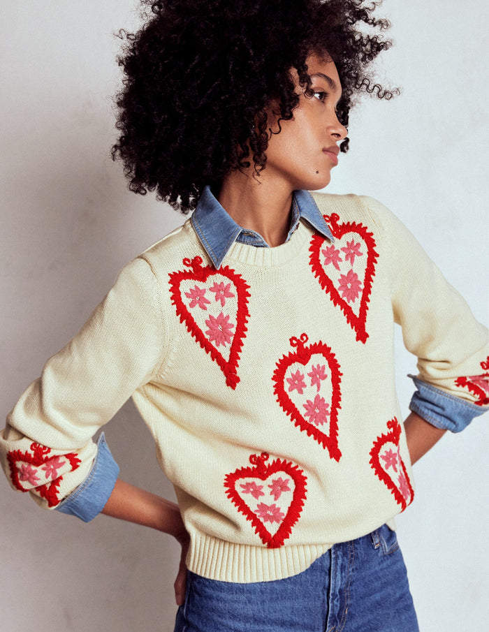 Graphic Embroidered Sweater Warm Ivory, Hearts