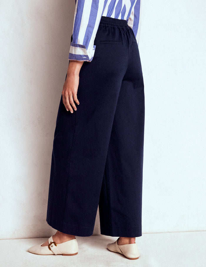 Pull-on Cropped Pants Navy