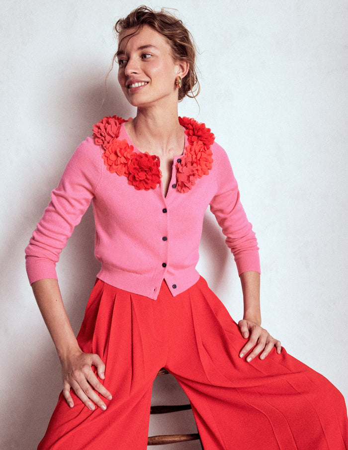 Crew Neck Cropped Cardigan Pink Ribbon