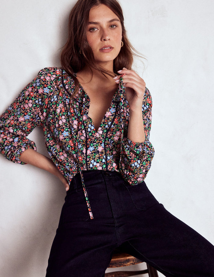 Georgia Smocked Jersey Top Navy and Multi, Flowerbed