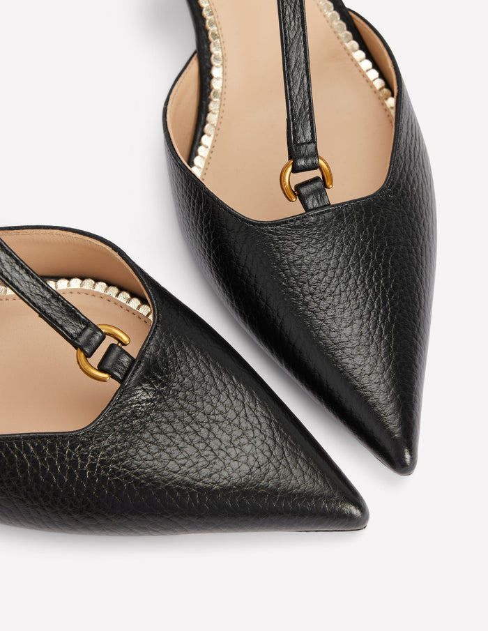 T-Bar Point Heels Black