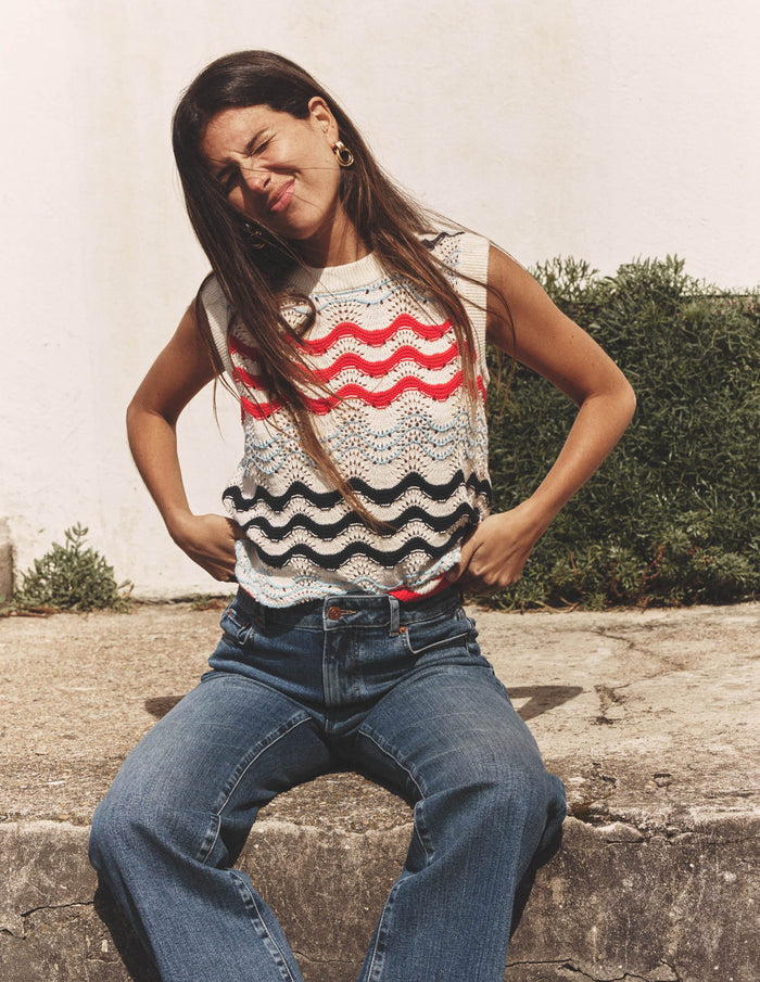 Cotton Wave Sweater Vest Navy/ Red Textured Wave