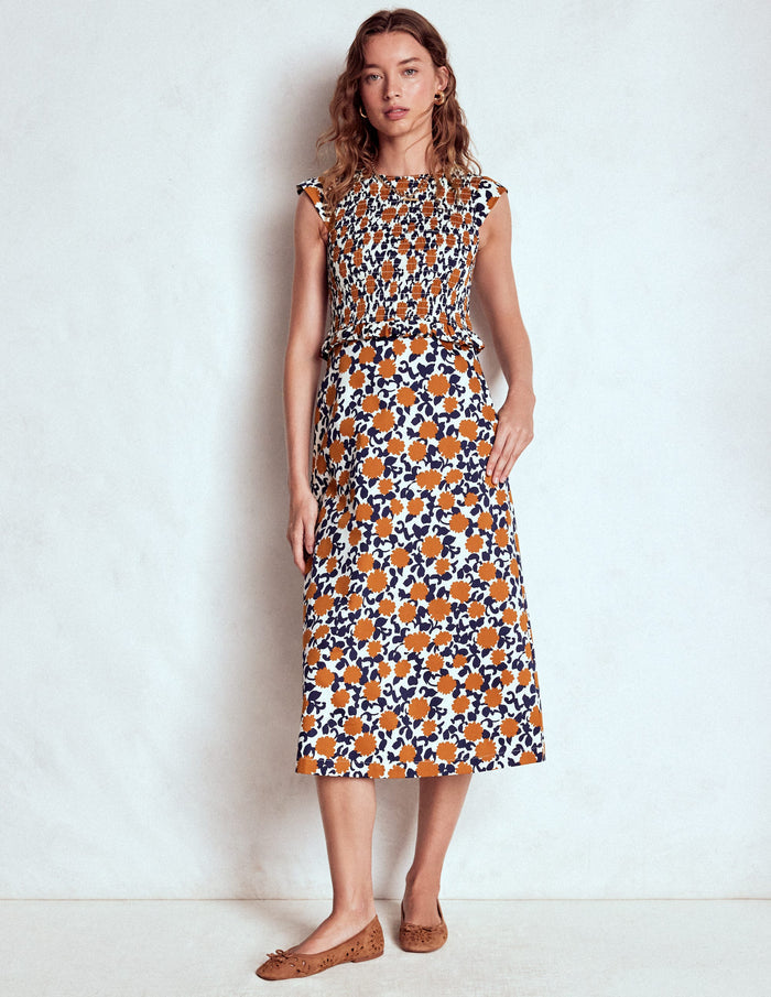 Carolina Smocked Midi Dress Cognanc, Floweret Vine
