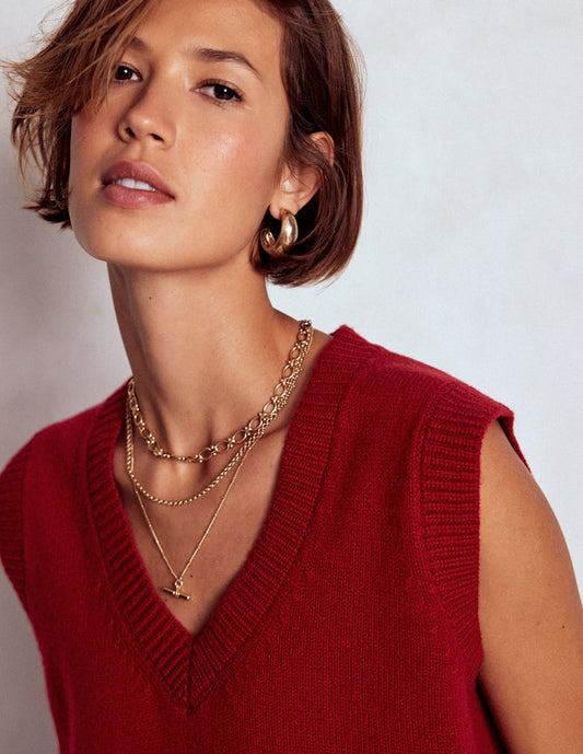 Marion Merino V-Neck Vest Red Blooded