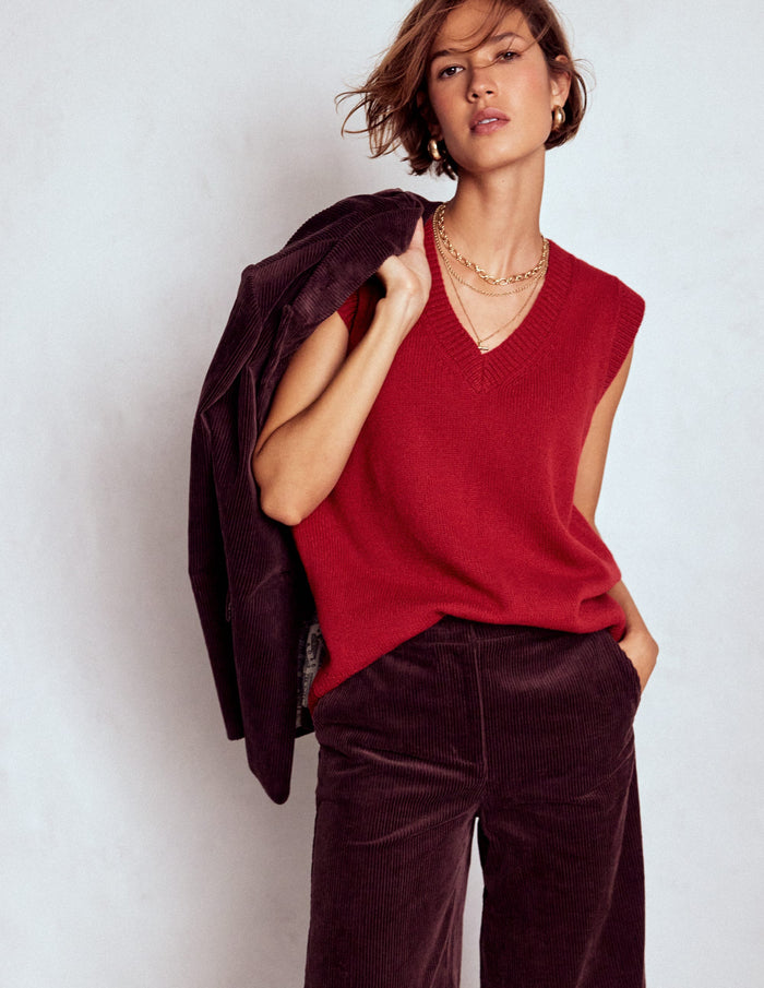 Marion Merino V-Neck Vest Red Blooded
