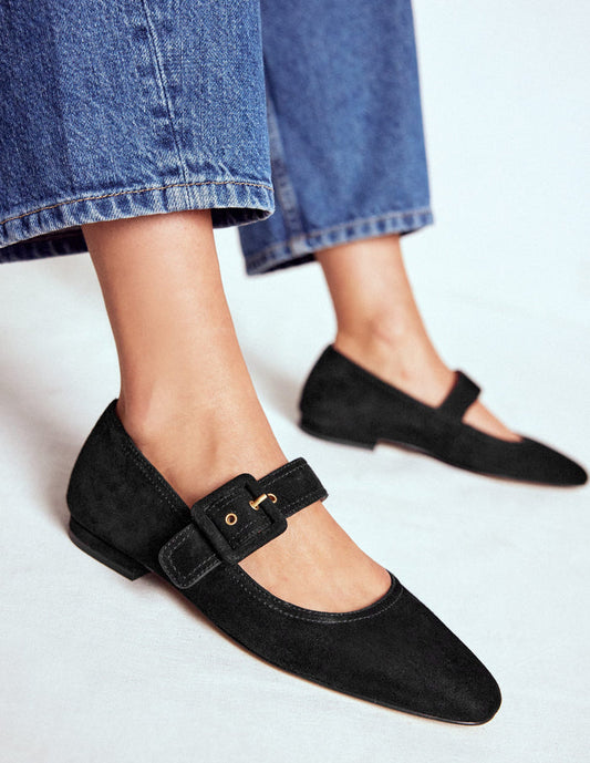Vic Chisel Toe Mary Janes Black