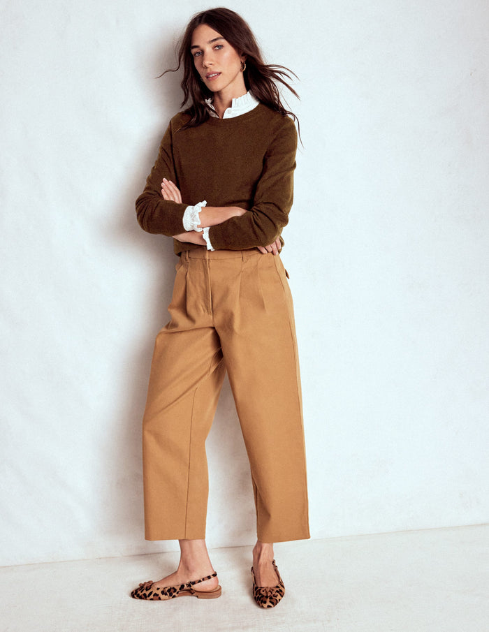 Eva Cashmere Crew Neck Sweater Mocha