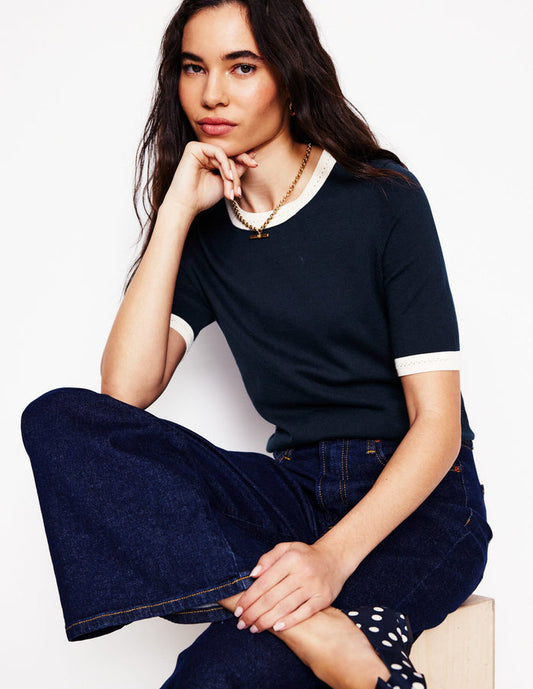 Emilia Cotton Crew T-shirt Navy, Warm Ivory
