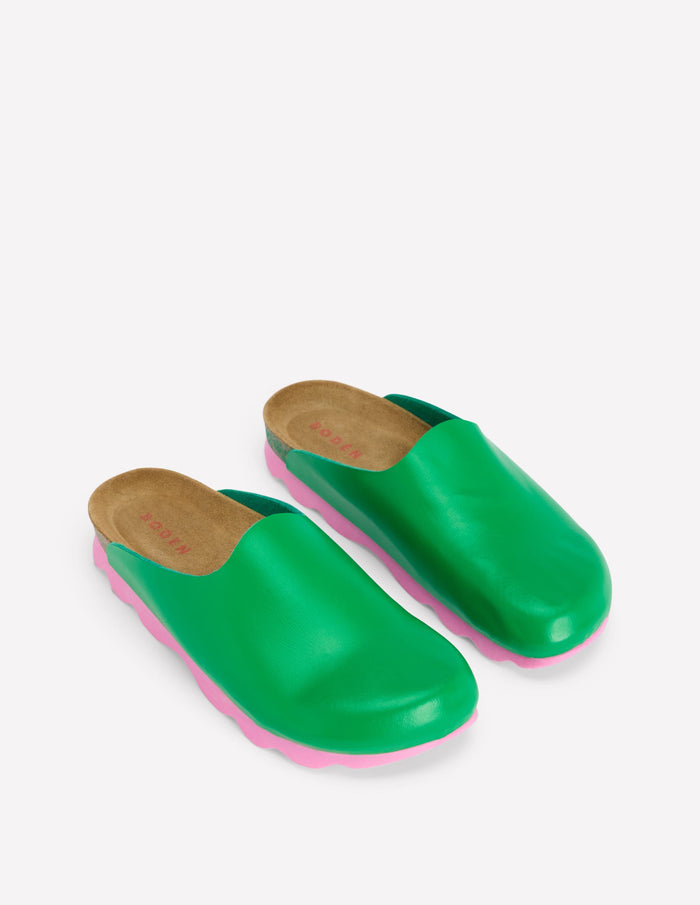 Lyla Colour Block Clogs Rich Emerald