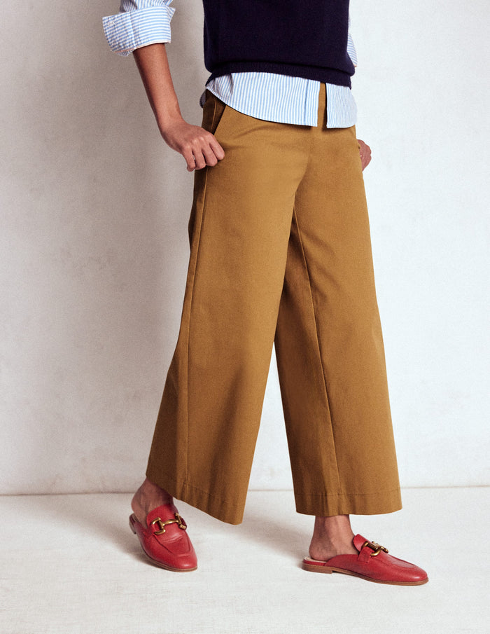 Pull-on Cropped Pants Hazelnut Brown