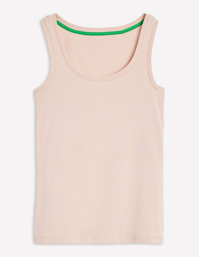 Essential Scoop-Neck Tank Milkshake
