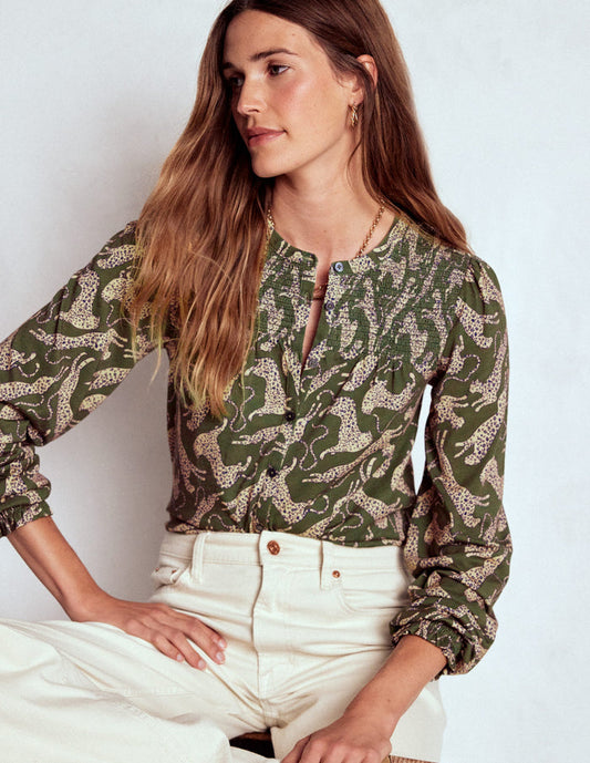 Elsa Smocked Yoke Jersey Shirt Green, Leaping Leopard