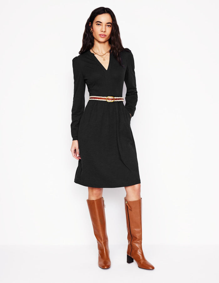 Naomi Relaxed Jersey Dress Black