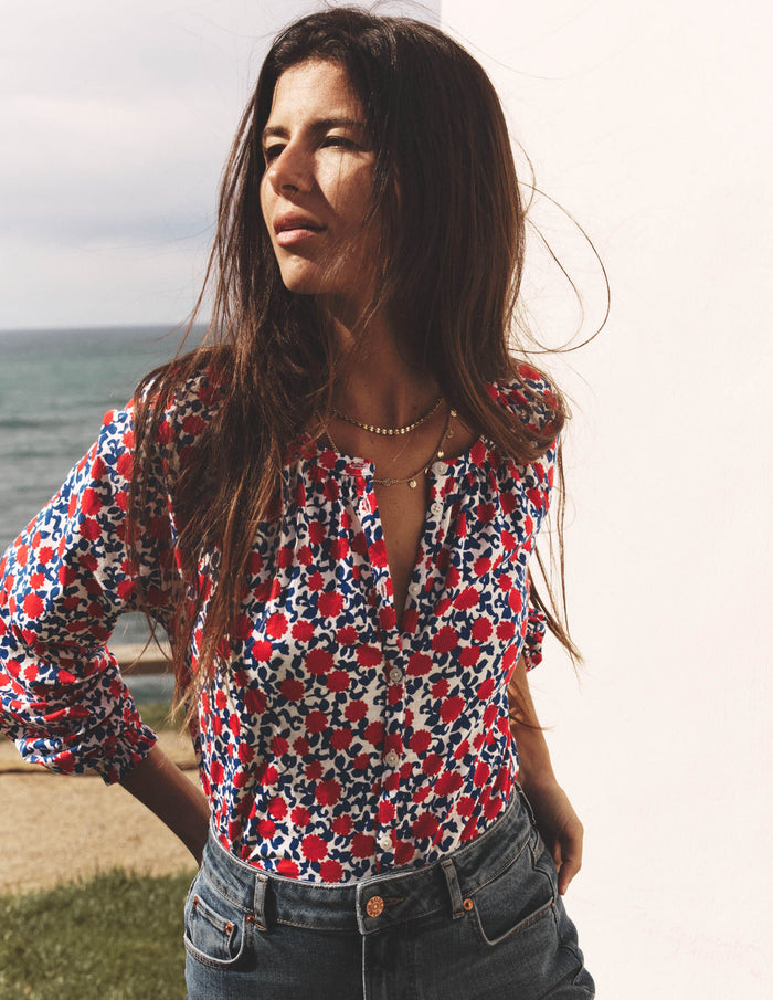 Isla Long Sleeve Jersey Shirt Poppy Red, Floweret Vine