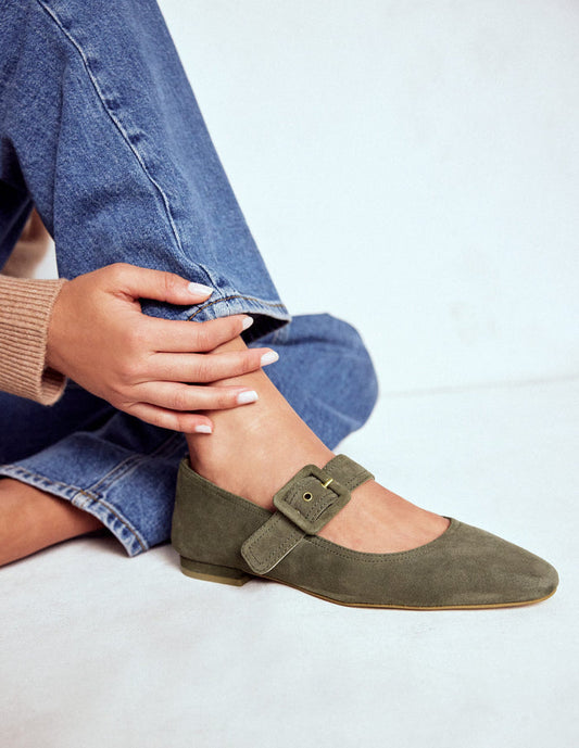 Vic Chisel Toe Mary Janes Deep Olive