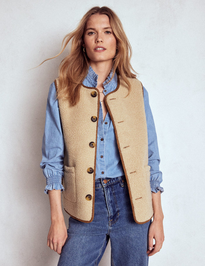 Clerkenwell Reversible Gilet Hazelnut Brown, Natural