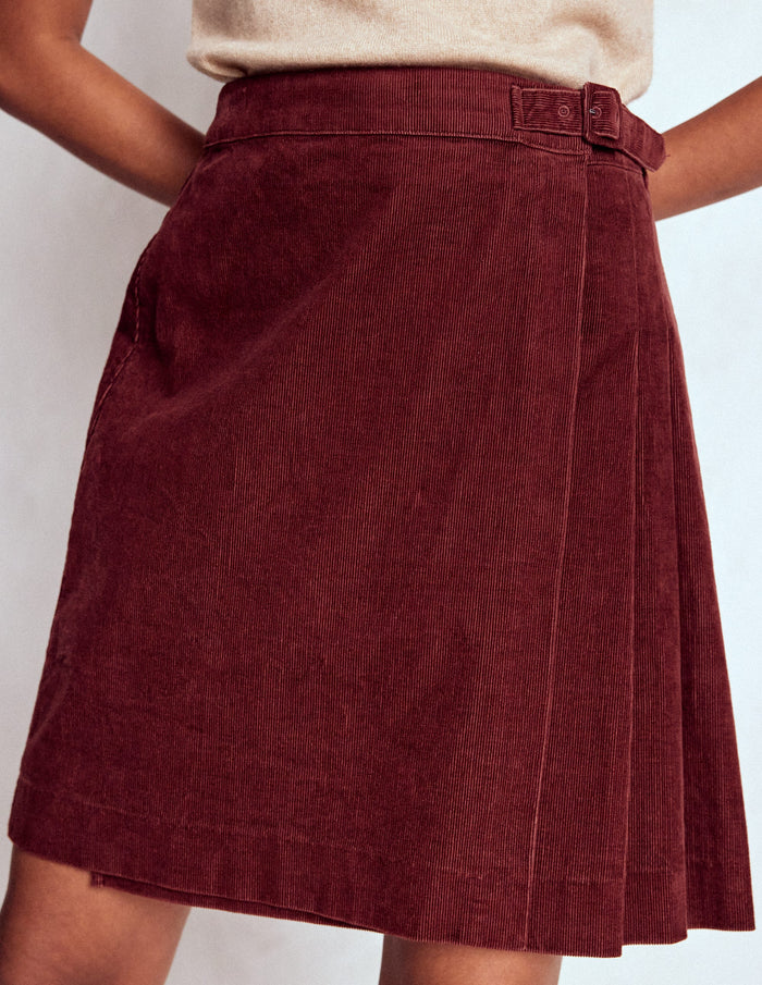 Helen Cord Kilt Skirt Chestnut
