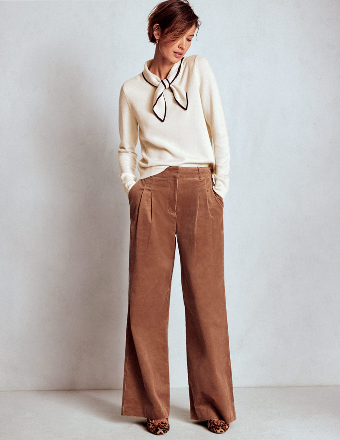 Knitted Bow Sweater Warm Ivory
