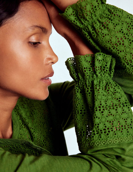 Pippa Broderie Jersey Shirt Promenade Green