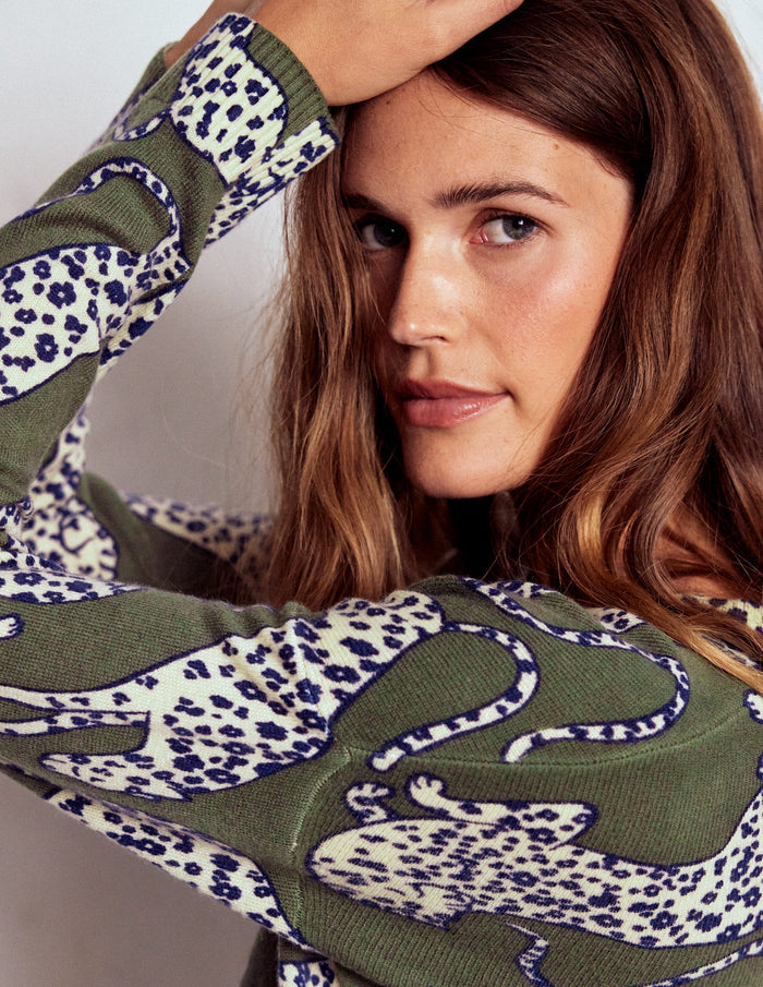Lydia Cashmere Jumper Woodland Green, Leopard