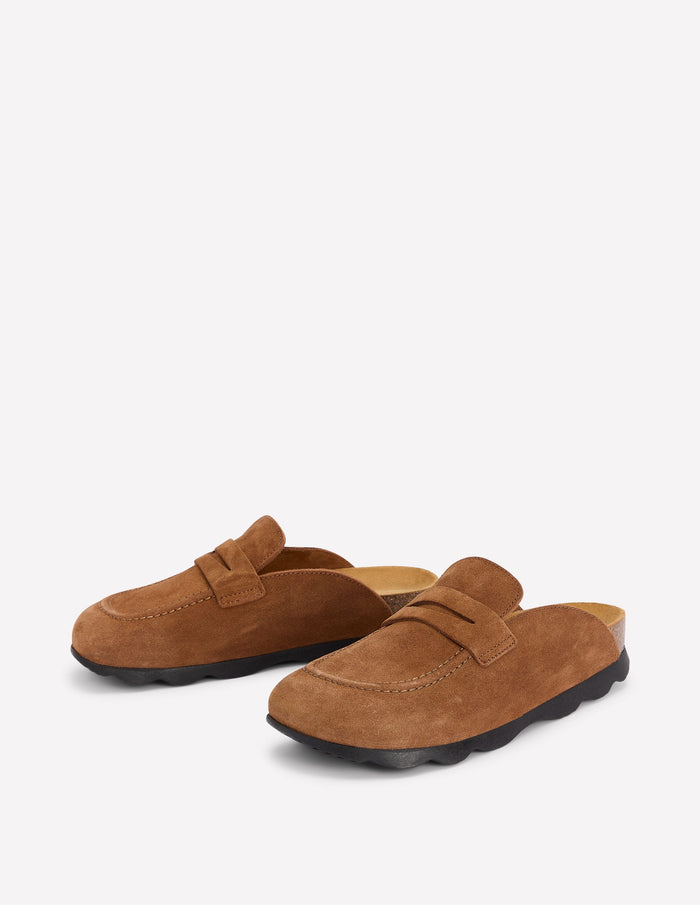 Suede Mule Clog Raw Umber