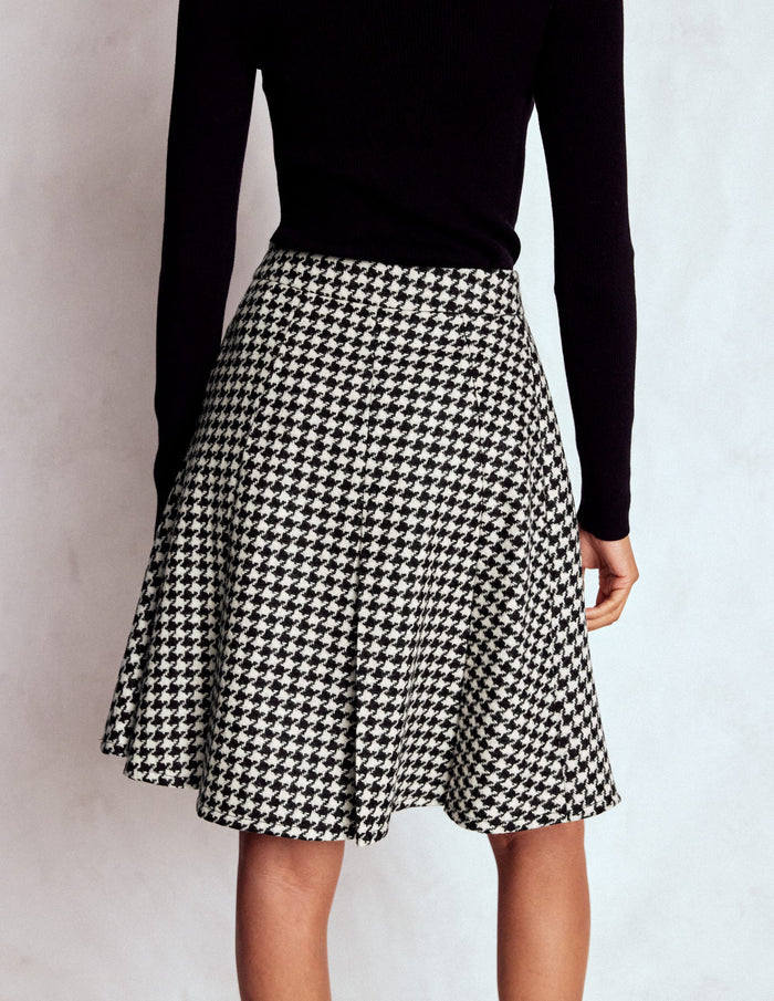 Flippy Wool Skirt Black Dogstooth