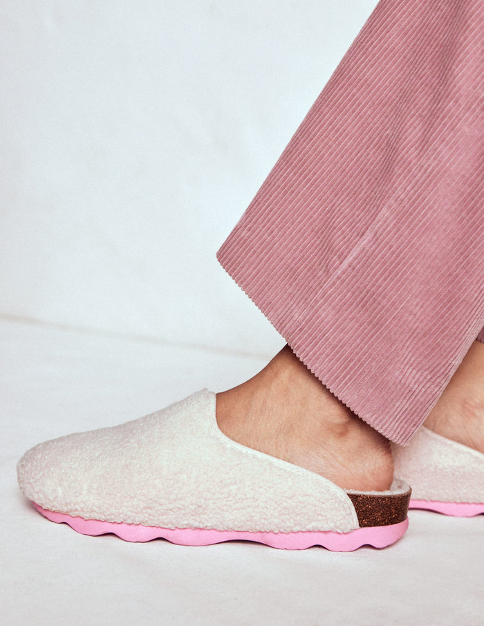 Contrast Sole Mule Slippers Natural