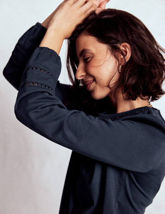 Flo Trim Detail Top Navy