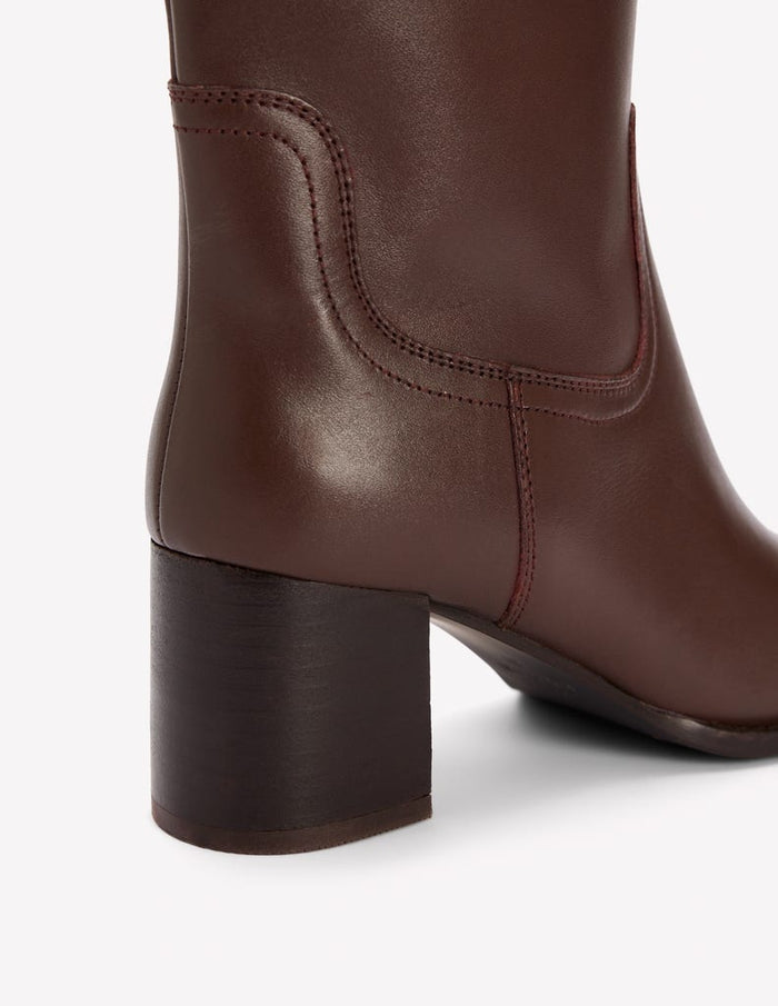 Skye Smart Knee Boots Chocolate