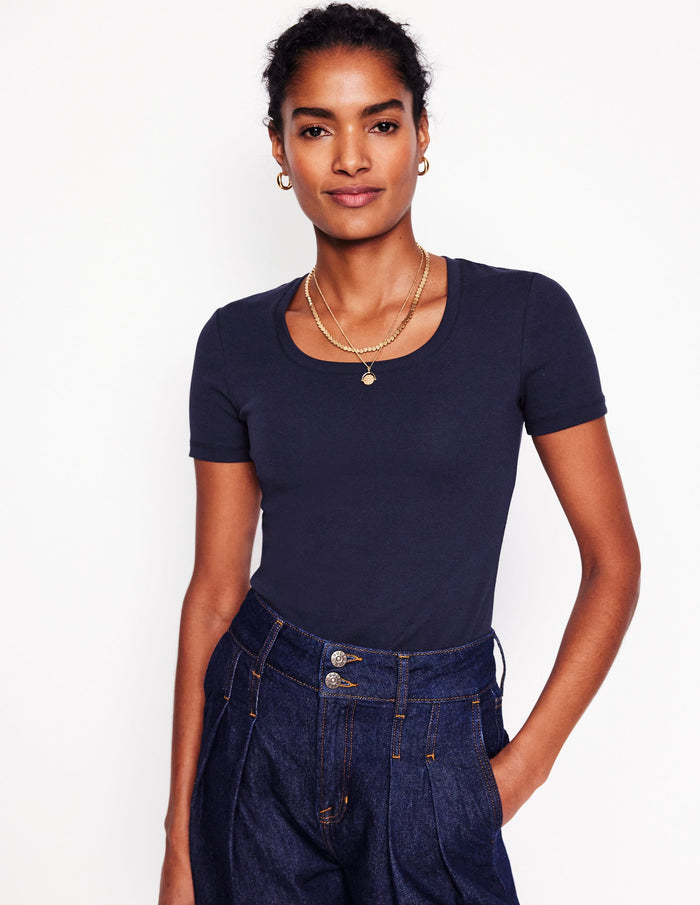 Essential Jersey T-Shirt Navy