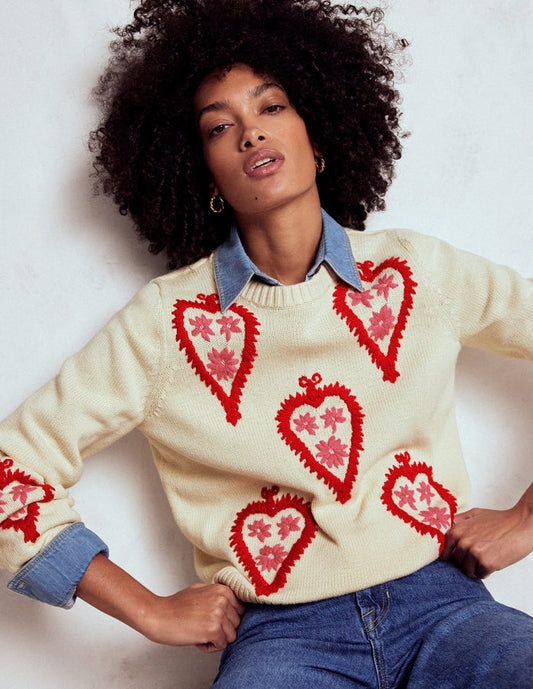 Graphic Embroidered Sweater Warm Ivory, Hearts