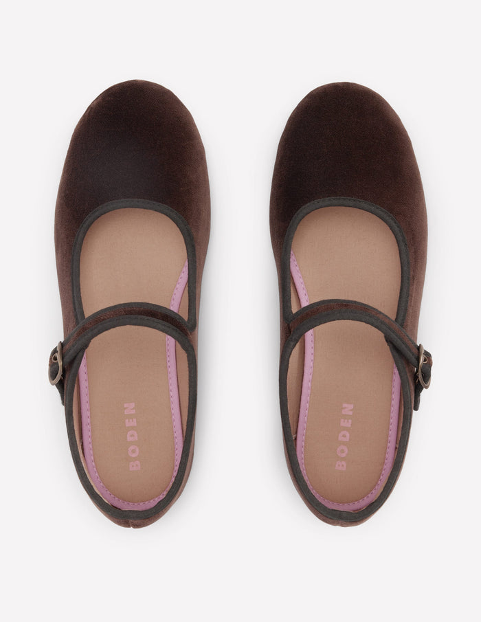 Flexi Mary Jane Chocolate Velvet