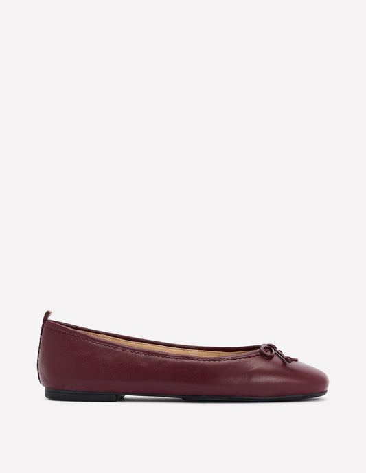 Kitty Flexi Sole Ballet Flats Oxblood