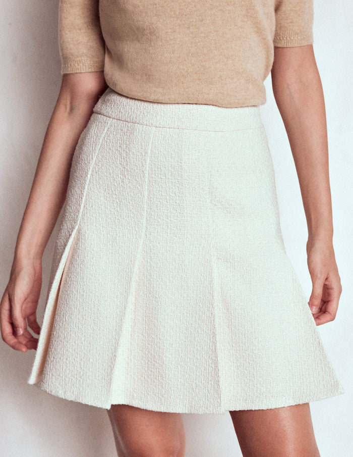 Flippy Textured Skirt White