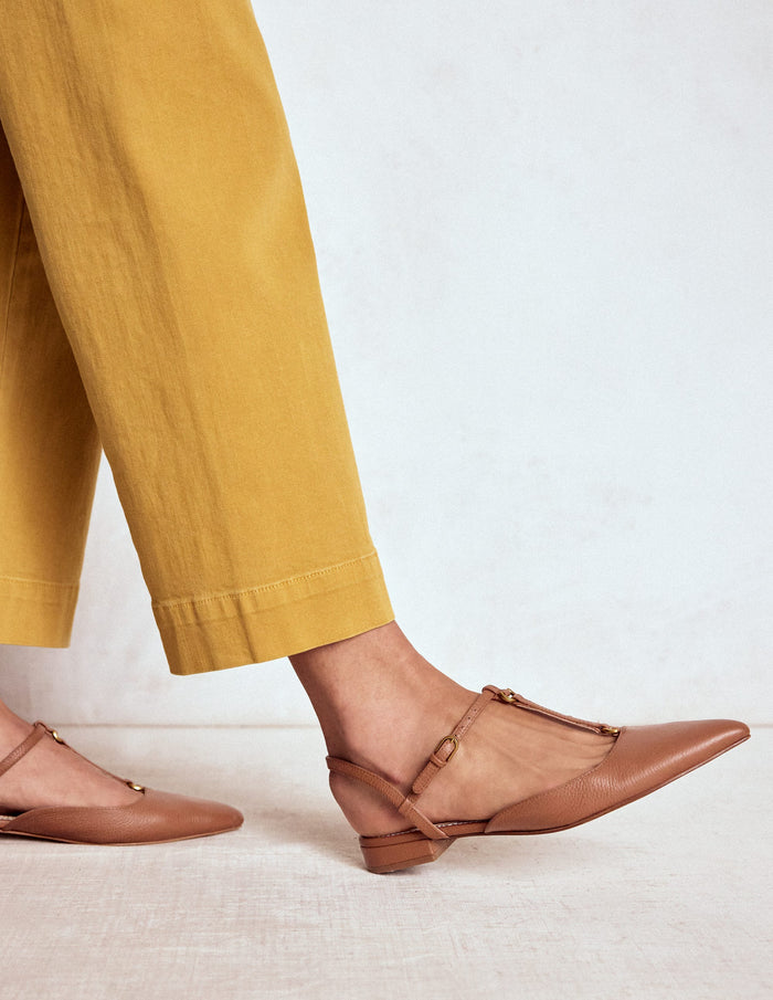 T-Bar Point Flats Tan