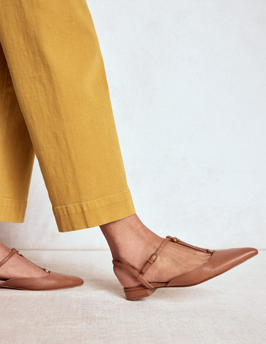 T-Bar Point Flats Tan